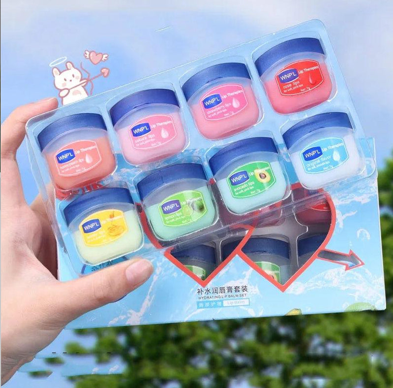 Stylish And Simple Lip Balm To Prevent Chapped